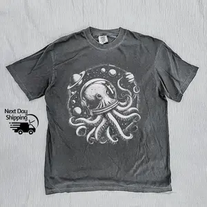 Retro Octopus In Space Funny 90s Graphic Shirt, Vintage Octopus T-shirt, Vintage Washed Shirt, Retro Distressed Shirt, Cool Young Men Gift