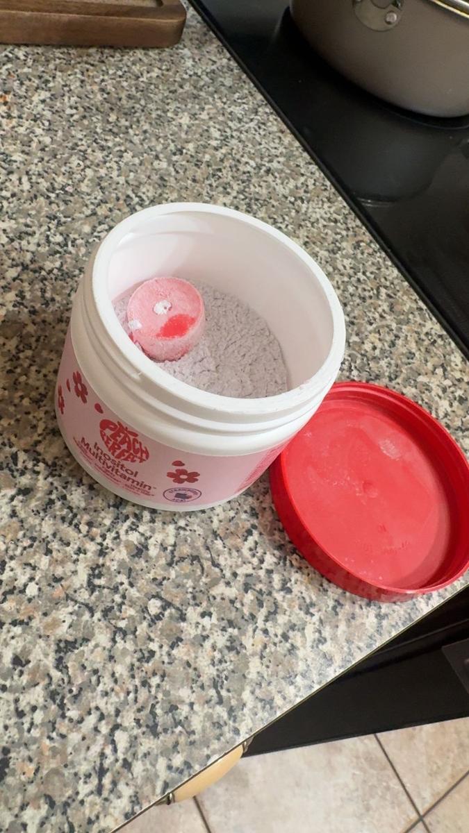 Item: 1 Month, Strawberry Acai Powder