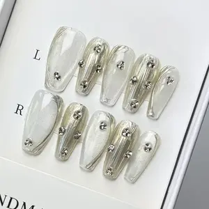 Luxury Nail Freedom! Milky White Cat Eye Exquisite Hand-Painted Metal Texture Rhinestone Press On Fake Nails, Get Glam Nails In 5 Mins, No Salon Needed