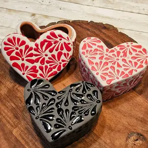 Mexican Artesanal Jewelry Heart Box - Heart-Shaped Box with Floral and Leaf Patterns in Red and Black