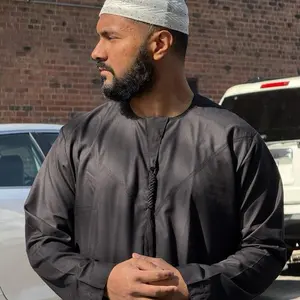 Handmade Emirati Thobe – Luxurious White, Premium Craftsmanship, Timeless Elegance Traditional Arabic Robe