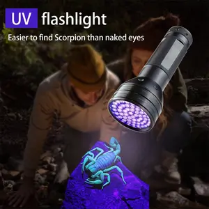 UV Flashlight, Pet Urine Detector, 1 Count Handheld UV Flashlight for Detecting Hidden Urine Stains & Scorpions on Carpets & Sheets, Pet Supplies