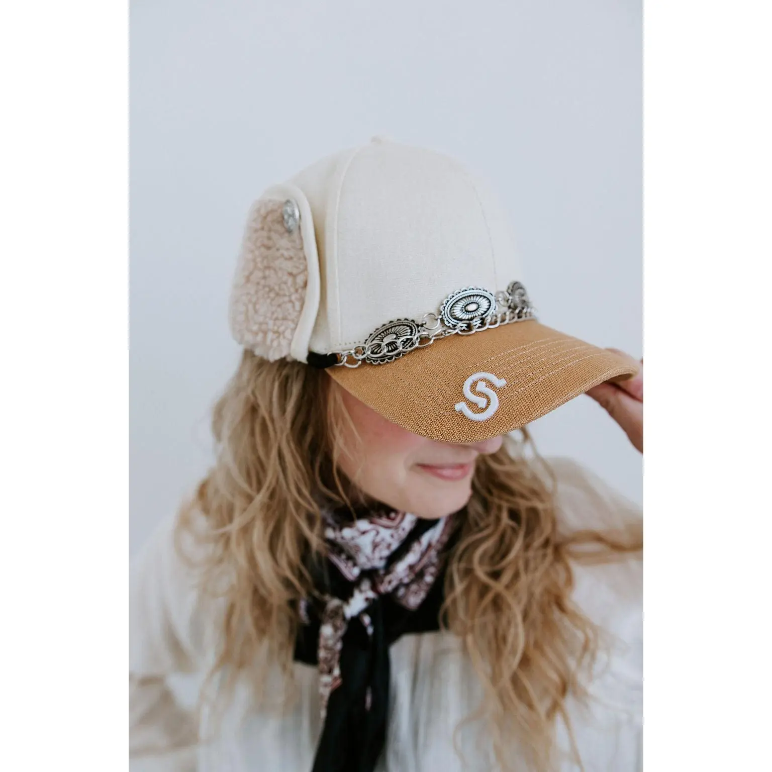 Prairie Pearl Earflap Trapper Hat