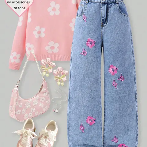 Fashion Girls Wide Leg Jeans, Classic Straight Fit, Embroidered Floral Details, Modern and Vintage Blend, Casual Denim Jeans, Cute Jeans, Floral Pants, Denim Embroidery Jeans