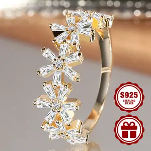 925 Sterling Silver Ring with Simple Sunflower Design, Set with CZ Stones, Suitable for Daily Wear & Birthday Gift