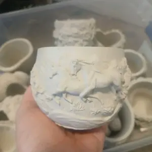 Ready-to-Paint Horse Cement Ceramic Planter, DIY Crafts Painting Supply for Adults/Kids, All-Ages DIY Project Kit