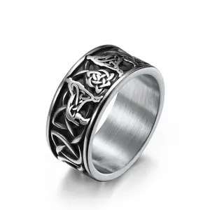 Retro Nordic Celtic knot titanium steel ring; Celtic wolf men's ring hand jewelry.