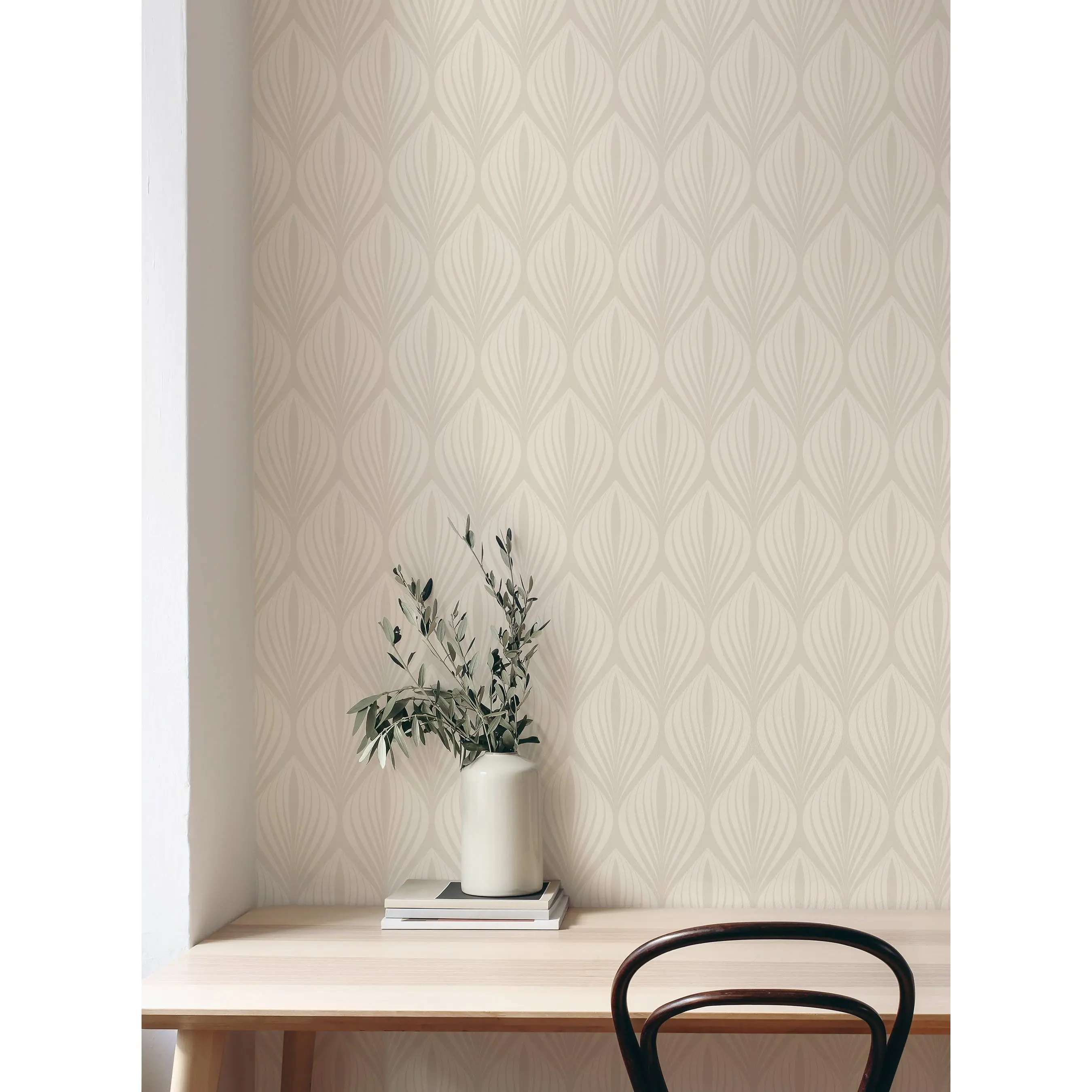 Leaf Pattern Peel-and-Stick Self-Adhesive Wallpaper - 4 Different Colors, Elegant Modern, Luxurious Abstract, Patterned Statement Wallpaper for Home Improvement, Accent Wall, Temporary Wallpaper