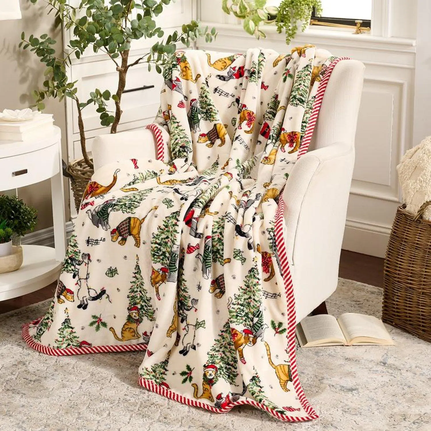 Kringle Express 60x80 Holiday Printed Throw with Border