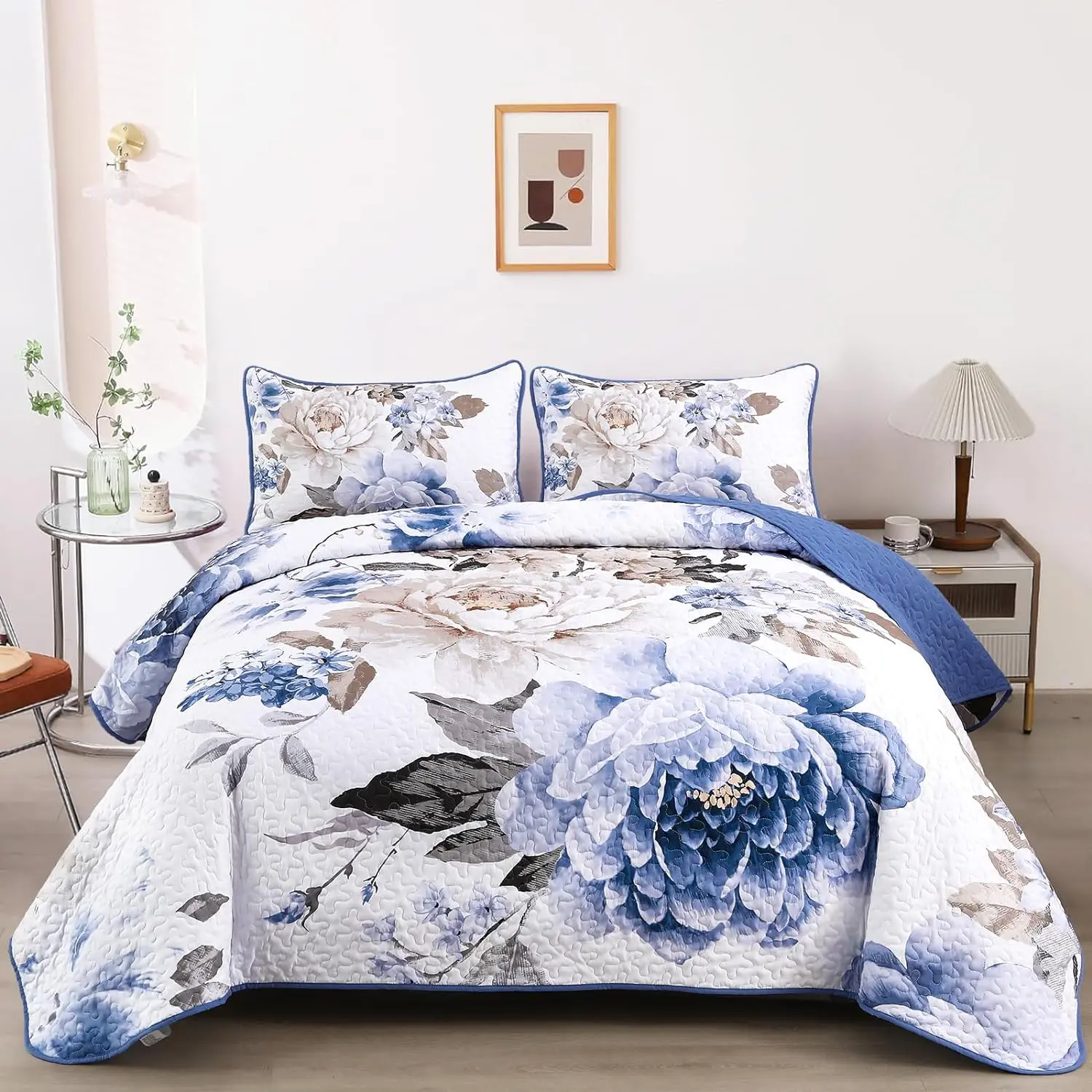 Floral Quilt Set Blue  Size 3 count Elegant Botanical Print  Set for All Season, Lightweight Reversible Bedspreads Coverlet Set with 2 Pillow Shams