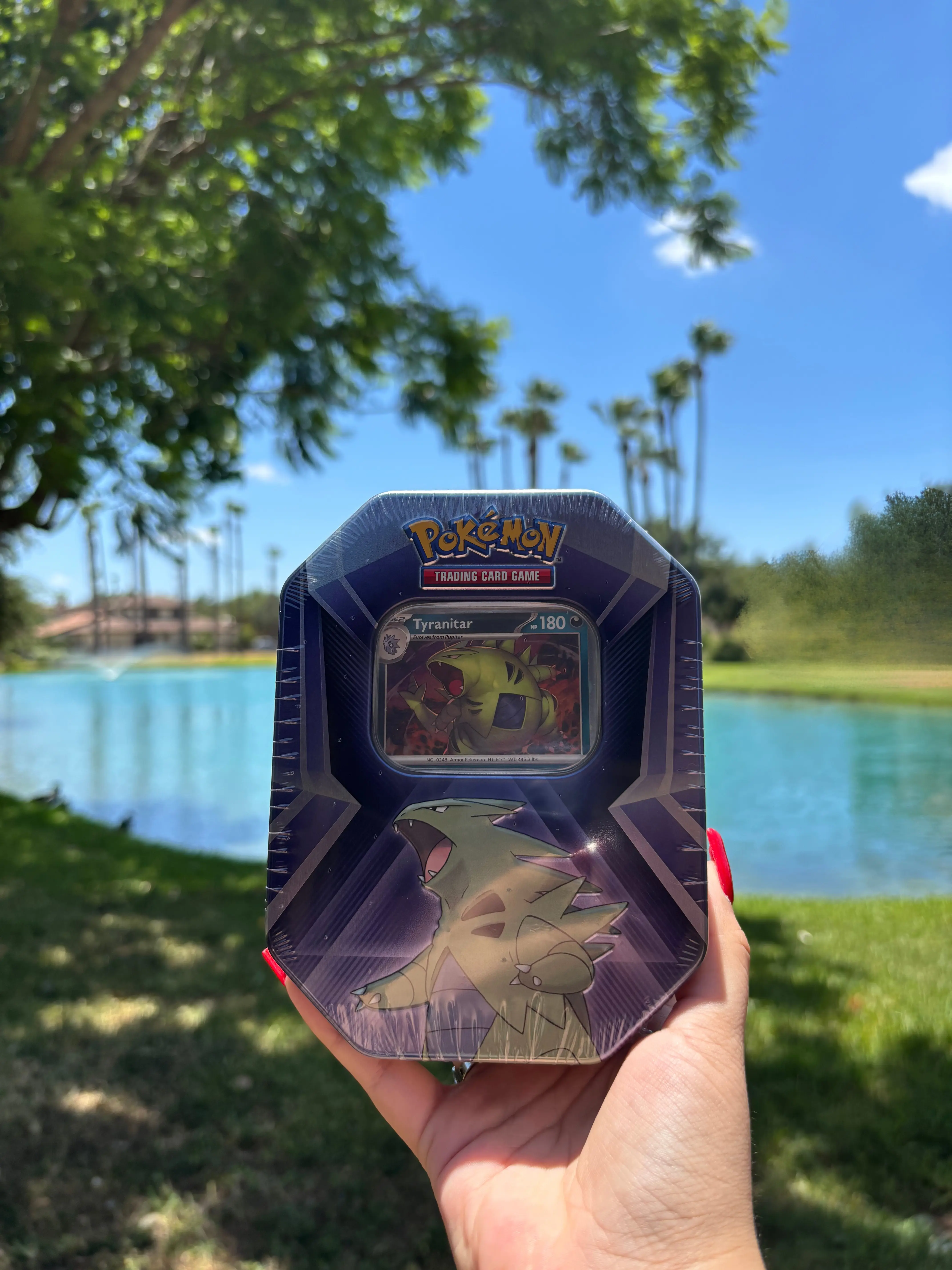 Pokémon TCG Tyranitar ex Tin