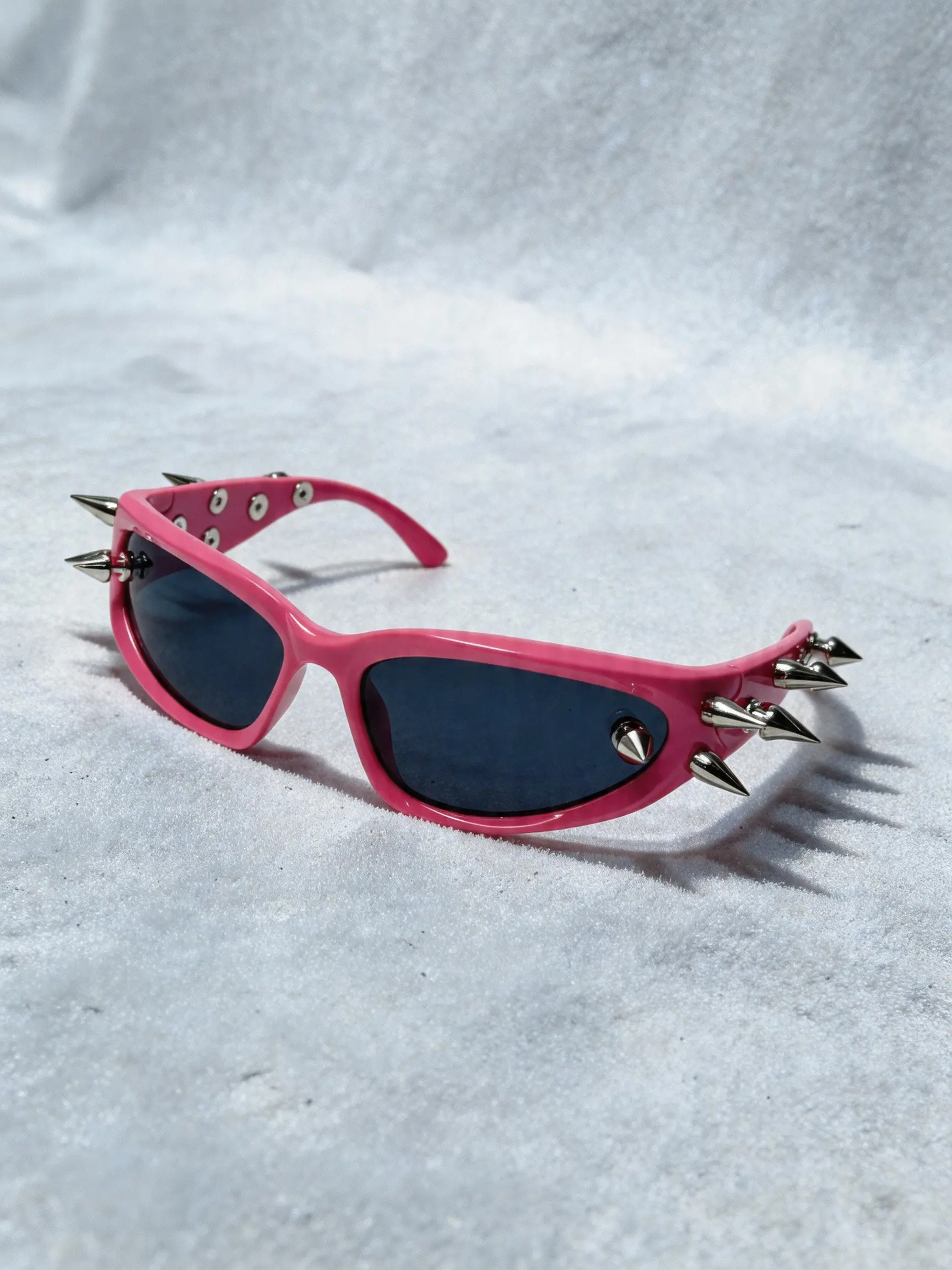 Punk Style Studded Decor Sunglasses, Trendy Casual Gothic  display picture 1