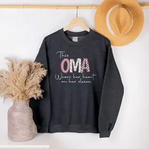 Oma Crewneck Sweatshirt, Valentines Day Shirt, Oma Gifts, Valentines Day Gifts, Mothers Day T Shirt, Mother's Day Gifts, Gifts for Grandma