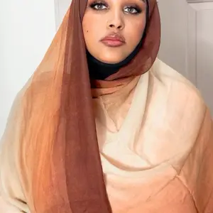 Hadh iyo hoos khamar Beautiful Muslim Woman Hijab in Soft Coral Pink Shade with Sunflower Detail