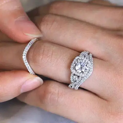 3 Pcs/Set Pretty Cubic Zirconia Stackable Beautiful Rings For Women For Wedding Engagement Party Jewelry Valentine's Day Gift