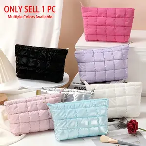 Women's stylish makeup bag, Cosmetic pouch, waterproof and portable. Ideal for organizing cosmetics, brushes and toiletries at home, on business or travel. A perfect gift for girlfriend, mother, friends on birthdays or Mother's Day