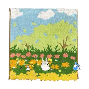 13.5“*13.5” Gorgeous Flower-Rimmed Hand Face Towel as Gift for Bathroom, Kitchen, Home Decor Cotton Decorative Cotton Decorative