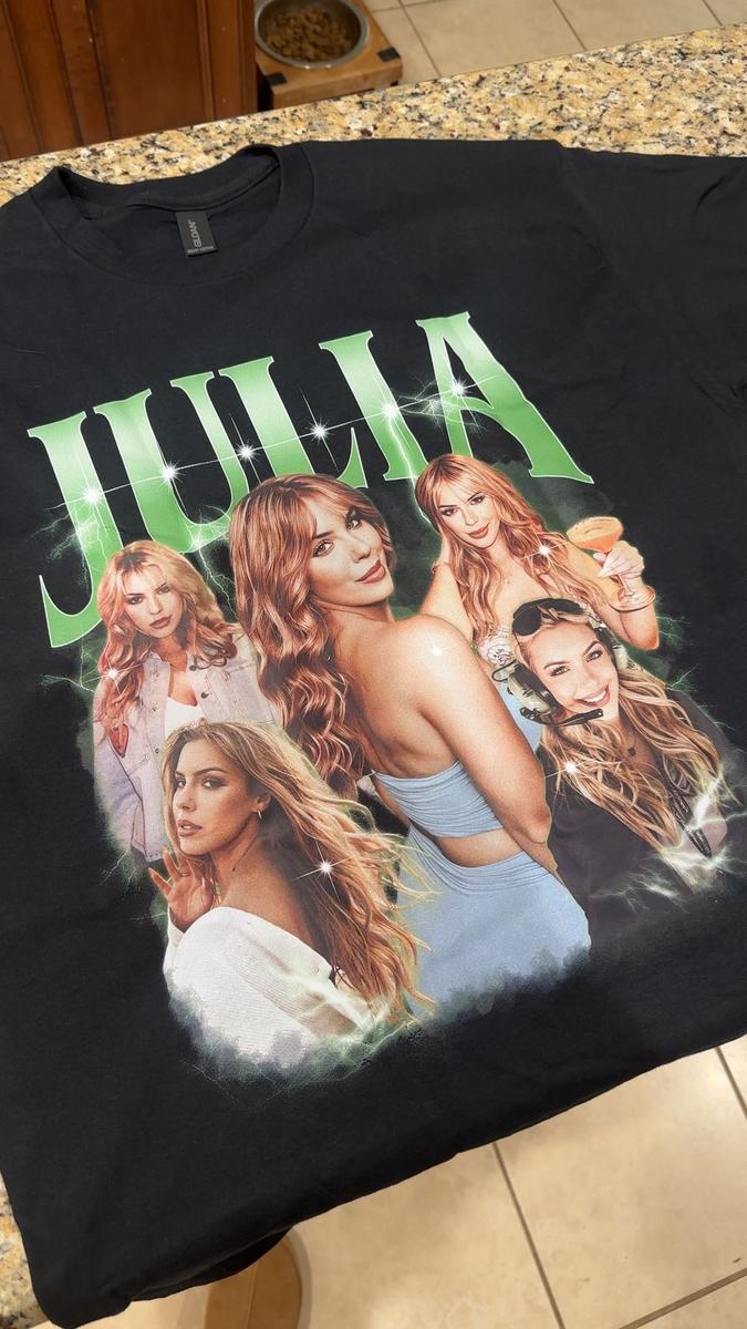 Item: T-Shirt L, Black, 7