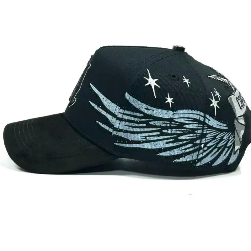 Gorra L-A alas Caps F. Black Baseball Cap with Wing and Star Design for Men and Women