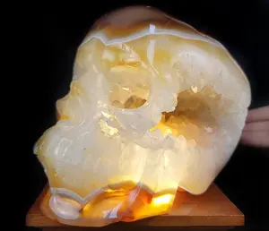 7.5" Agate Geode Crystal Skull,Super Realistic, Crystal Healing