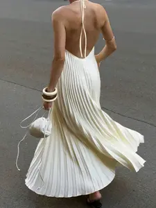 Women's Loose Backless Statement Dress, Sleeveless Halter Design, Casual Elegant Minimalist Summer Long Skirt, Perfect for Commuting, Daily Wear, Dates, Holidays