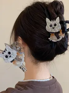 Acrylic cartoon cat hair clip, cute cat design, durable, simple and fashionable accessory, very suitable for daily use, fashionable women's hair accessory