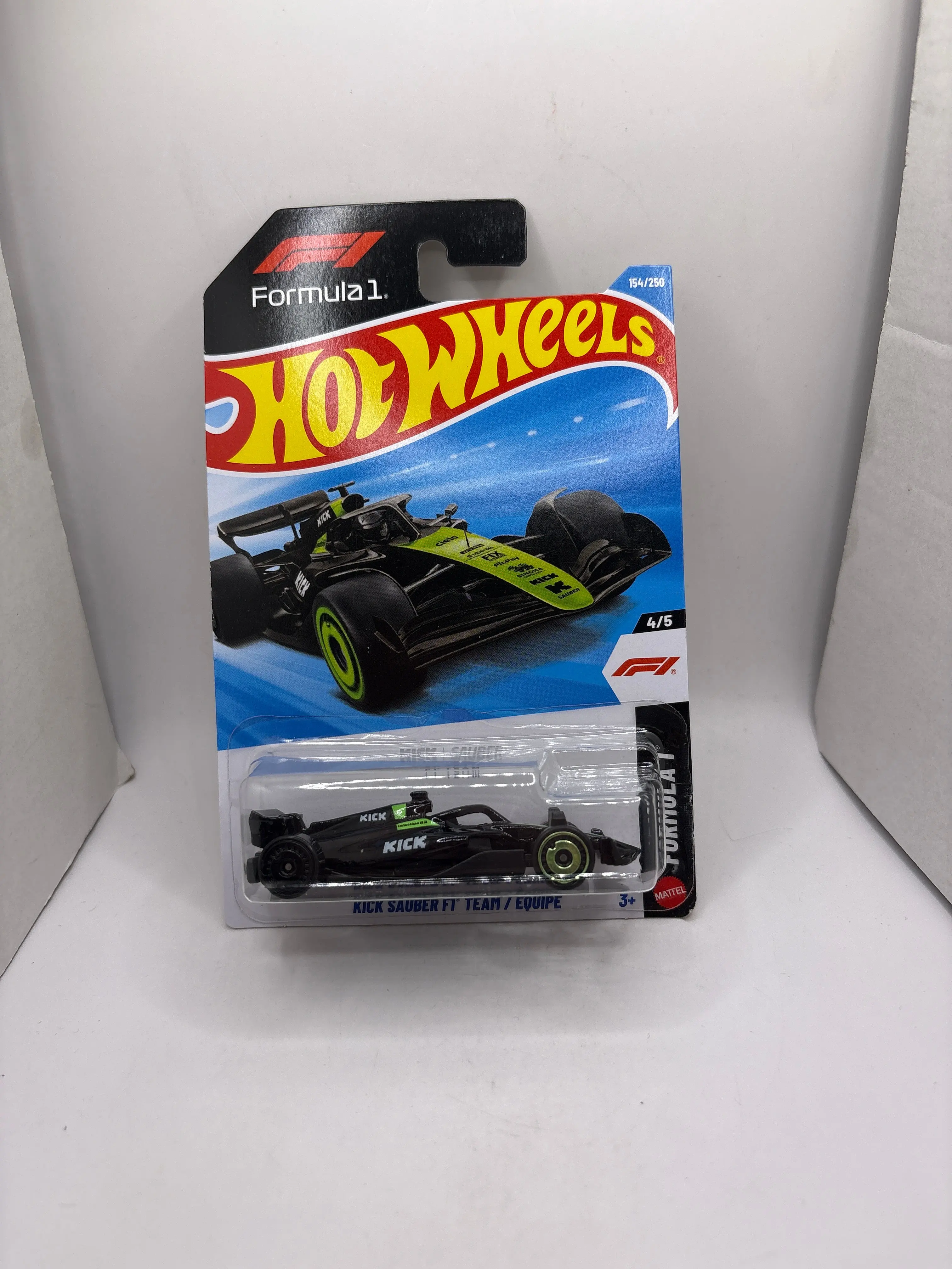 Hot Wheels Kick Sauber F1 Team Diecast green