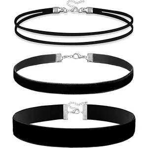 3pcs Black Choker Necklace for Women Black Velvet Choker Set Layered Black Choker Necklaces Classic Chokers for Women Adjustable Gothic Lace Black Collar Necklace for Cosplay Christmas Birthday Jewelry Gifts