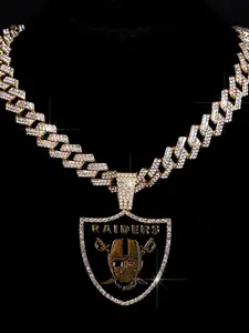 Unique Oil Drip Pirate Shield Pendant Necklace Hip Hop Alloy Full Diamond Cuban Chain Team Style Men's Jewelry