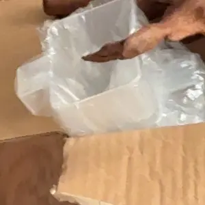 Csboys 4 Pcs Clear Acrylic Aquarium Plant Holder for Fish Tanks Top Hanging Planter with Hook Adjustable Cup for Semi Aquatic Plants