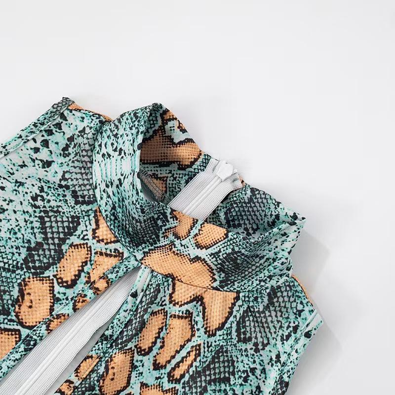 2025 Fashion Python Print Semi Turtleneck Sleeveless Cutout Bodycon Jumpsuit Pants High Stretch Fabric Overalls Womenswear Blue Vneck Clothes Costumes Sonder Design Menswear Thought T-shirt brandy melville white Oversized brandymelville punk rock shirt