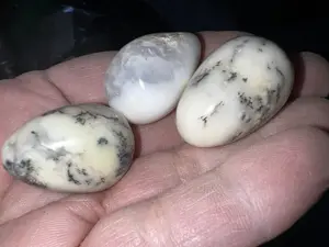 Dendritic Opal Mini Eggs, Australia