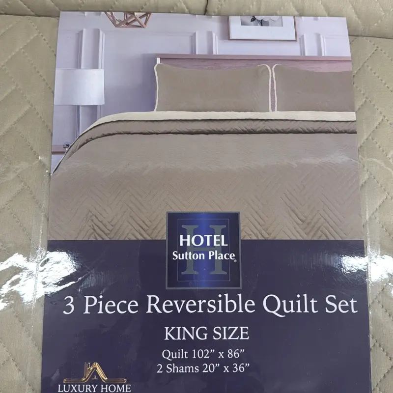 King size 3pc quilt set (reversible)