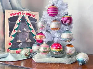Vintage Shiny Brite Mica Glitter Stencil Ornaments Set of 12 1940’s to 1950’s Aqua Pink and Silver Frosted Design Ornaments OR1756