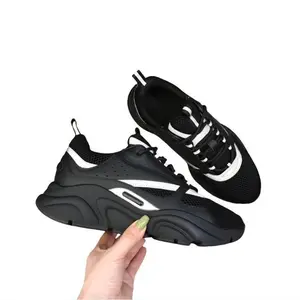 2025 Couple Running Thick Soled Glow in the Dark Fashion Breathable Casual Sports Trend Shoes for Outdoor Running Trainer Runner Black White Design casual trainer shoe Retro Low-Top Sneakers Chunky Sneakers
