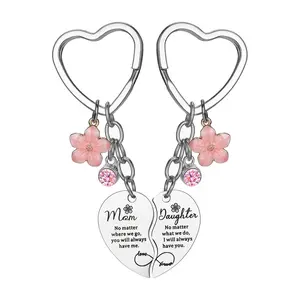 mothers day gift 2 Pcs Mother Daughter Heart Matching Keyring Keychain Set Gifts For Mom Mothers Day Gifts from Daughter