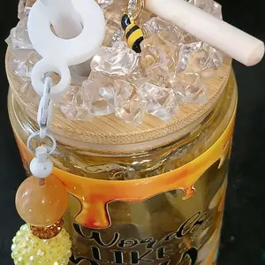 Honey Drip Tumbler with Bee Charm and Ice Cubes Design