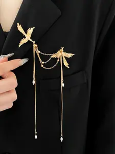 Elegant Pearl Fringe Design Brooch Pin, Long Dangle Luxury Women's Accessory, Fashion Accessory, Perfect for Engagement, Daily Wear, Theme Events, Weddings, Dates