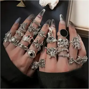 24-piece set of punk gothic silver skull spider playing cards clown eye heart-shaped rings for men's fashion hip-hop jewelry gifts