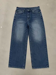 Womenswear High-Waisted Jean, Slim-Fit Women's Denim Bottoms for Casual Outings