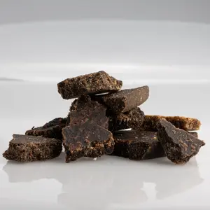 Al Yamani – A Luxurious Arabian Bakhoor (Incense) Infused with Rich Oud & Timeless Elegance ✨🔥 Calm, Deep Aroma