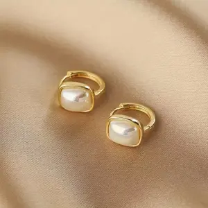 1 Pair of Cute and Elegant Pearl Hoop Earrings for Daily Parties and Dates, Engagement and Wedding Jewelry, and Holiday Gifts