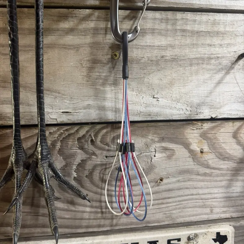 Tote ‘Em Lanyards 6 shooter Tote