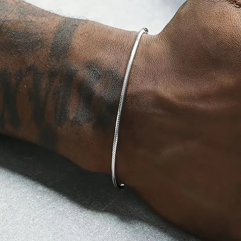 Men's Stainless Steel Snake Chain High Quality Bracelet, Round Design, Silver Color, Casual Style, All Seasons Wear, Durable and Stylish Accessory, Casual Trendy Jewelry, Chain Bracelets