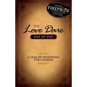 USED-The Love Dare Day by Day: A Year of Devotions for Couples by Stephen Kendrick (Hardcover)