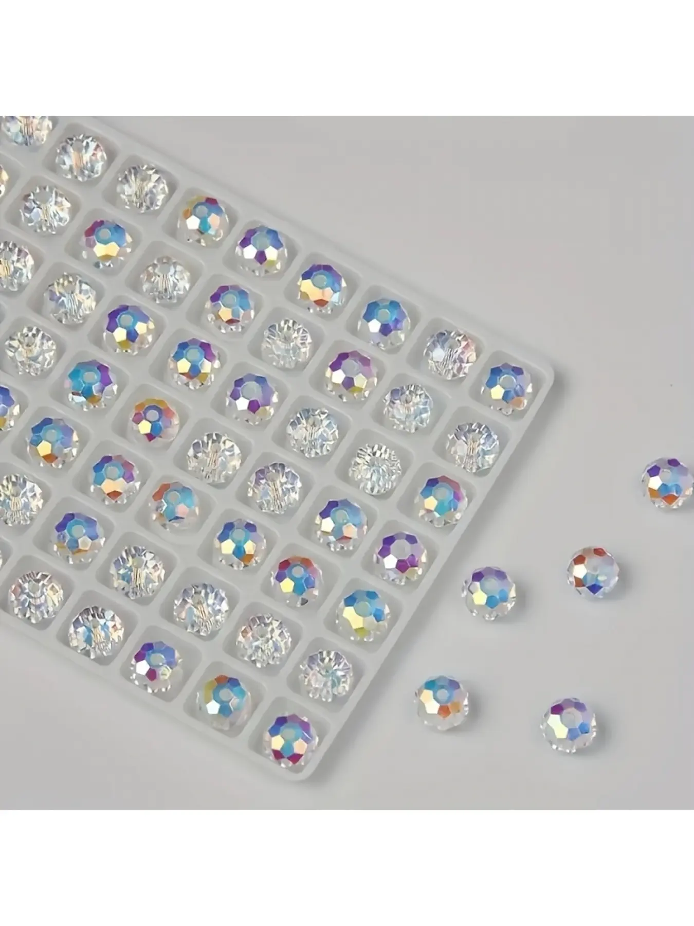 600/500pcs 3mm/4mm Austrian Crystal Beads with Holes, Glass Beads For Bracelets - Glass Spherical Beads for Necklace, Bracelet, Earrings, Hair Accessories - Handmade Craft Jewelry Making, Beading Supplies, DIY Beads