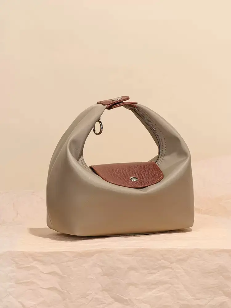 Nylon Crescent Bag Adjustable Strap Crossbody Satchel Lightweight Fashion Crescent Bag Multi-color Daily Handbag Durable Nylon Satchel Versatile Casual Shoulder Bag