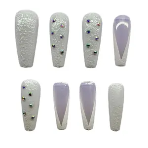 Elegant Press-On Nail Collection 24-Piece Reusable Set with Fall & Neutral Designs Warm Ombre Oranges Classy Nudes Golden Shimmer Soft Gradient Tones Glossy Salon-Quality Shine