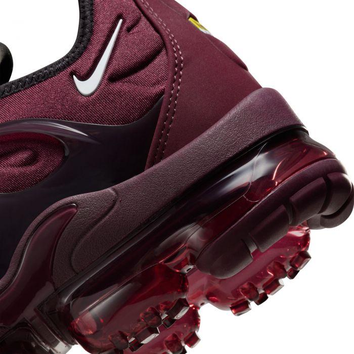 Nike Air VaporMax Plus Night Maroon FN6850-681 Men's Shoes NEW