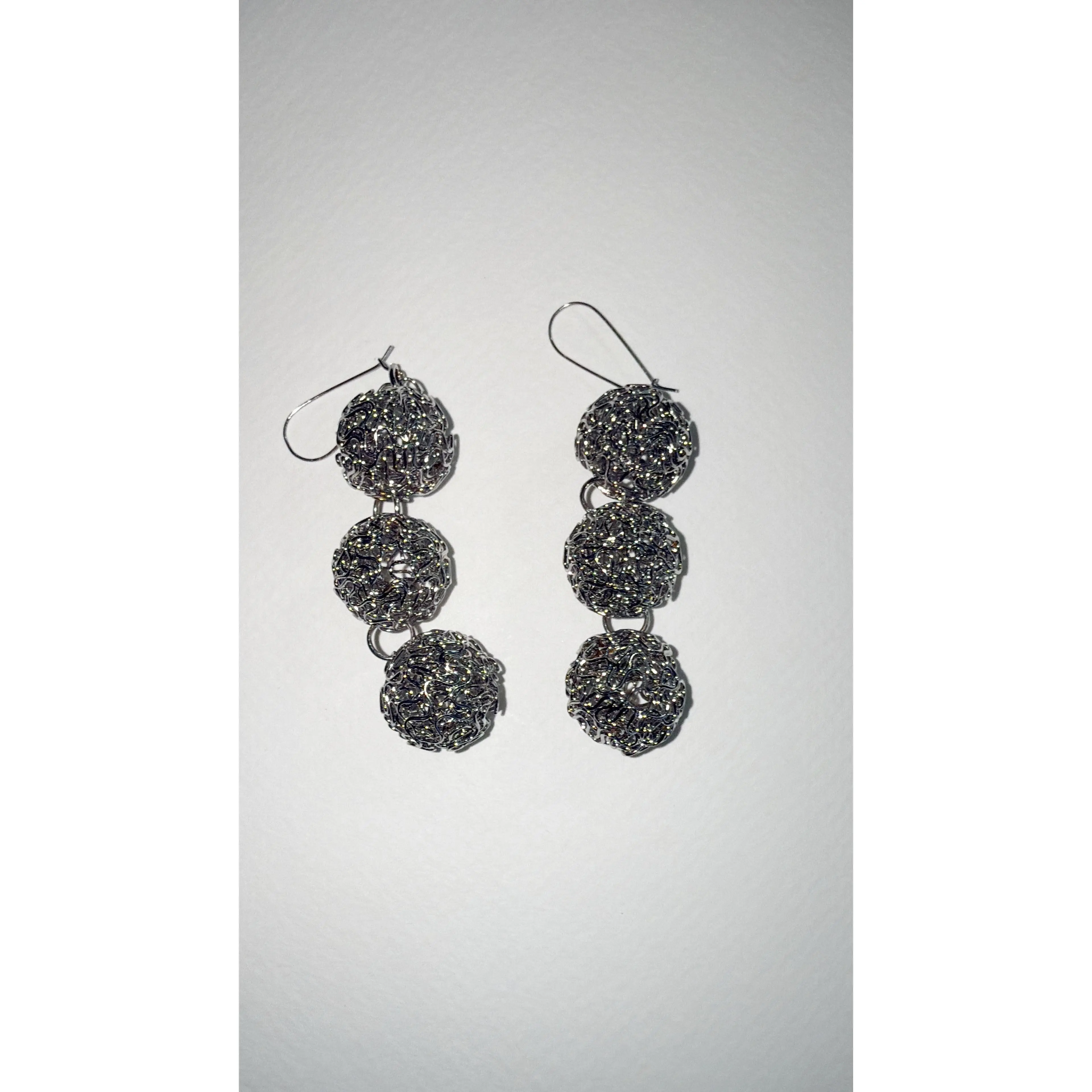 Vintage Upcycled Earrings – One‑of‑a‑Kind sustainable style